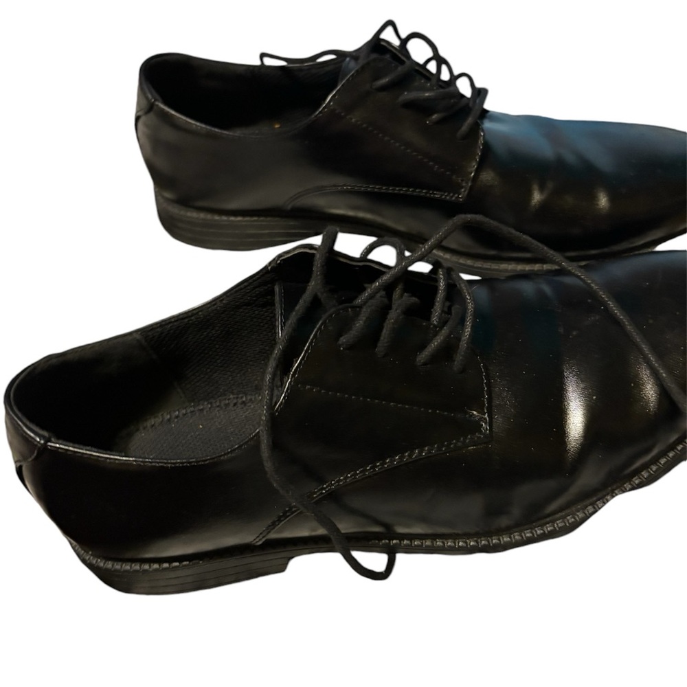 NWOT Hunters Bay Men’s 11 Black Genuine leather Dress Shoes